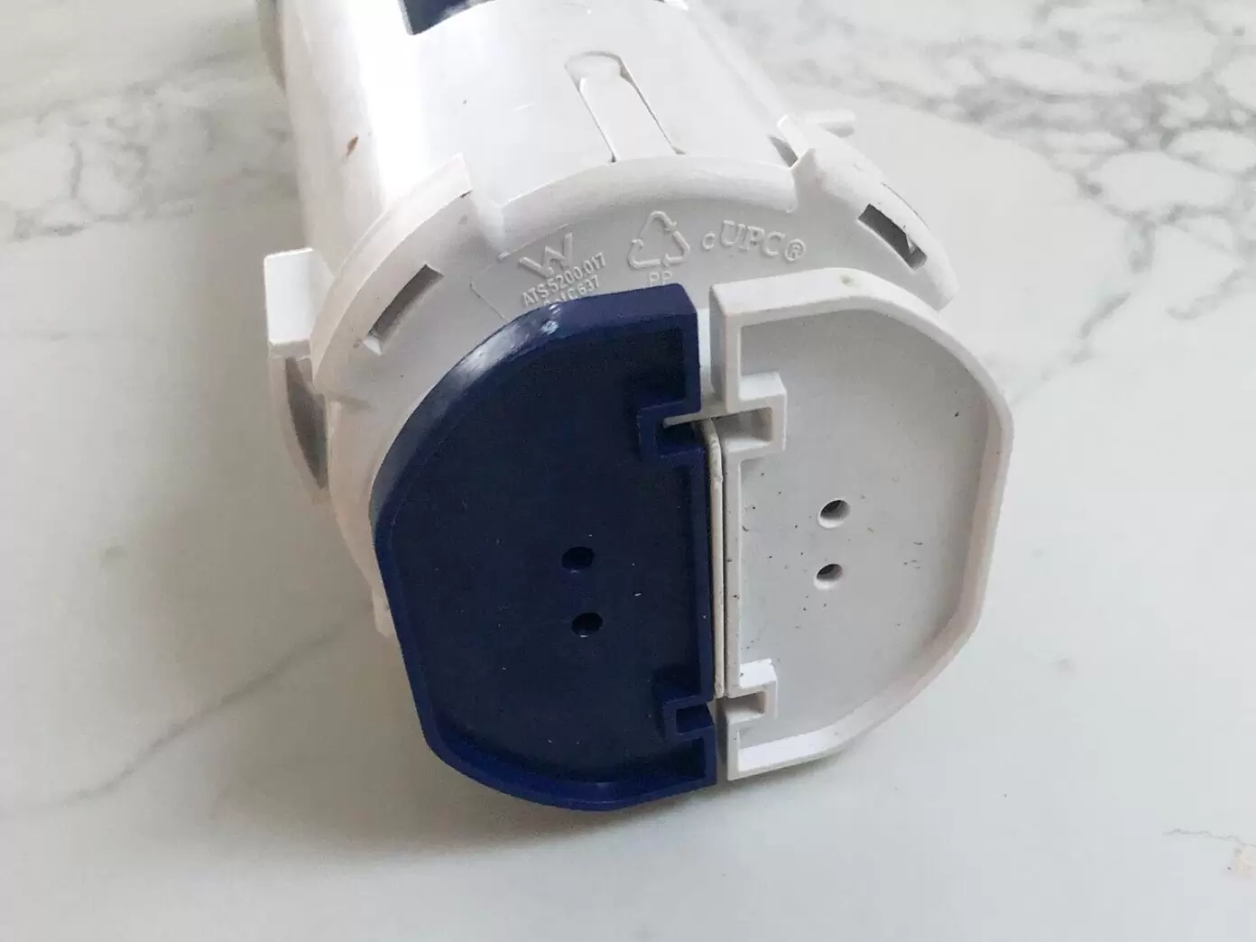 Dual flush button and trip mechanism component for toilet cisterns