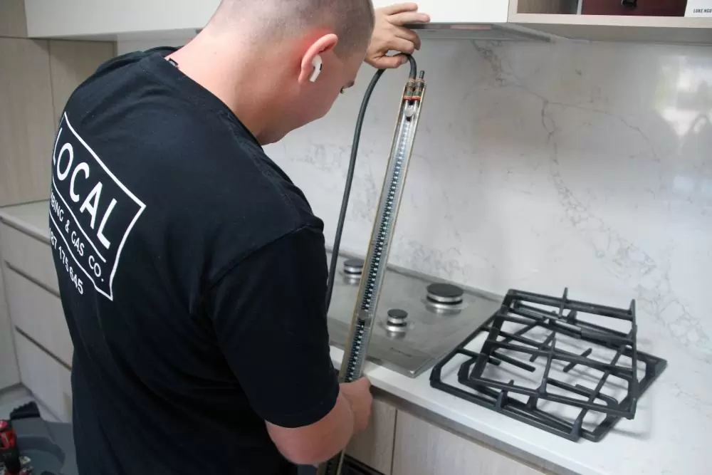 performing gas pressure test in miami